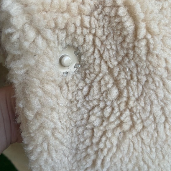 Jason Maxwell fluffy jacket! - Picture 7 of 8